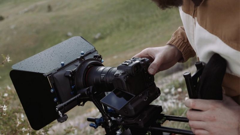 Stabilire nuovi standard per il video… ancora una volta