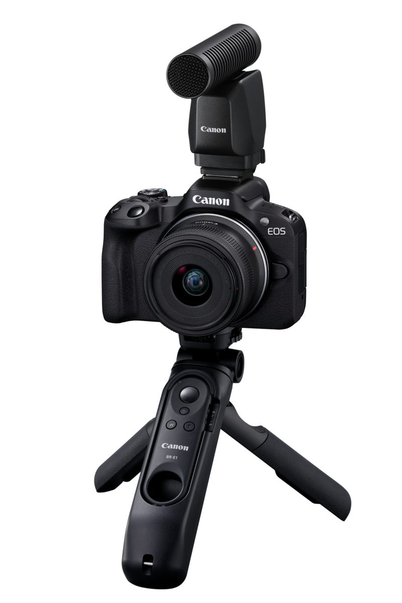 كانون EOS RP Body + عدسة RF 24-105mm IS STM + حقيبة + بطاقة تخزين SD + بطارية إضافية