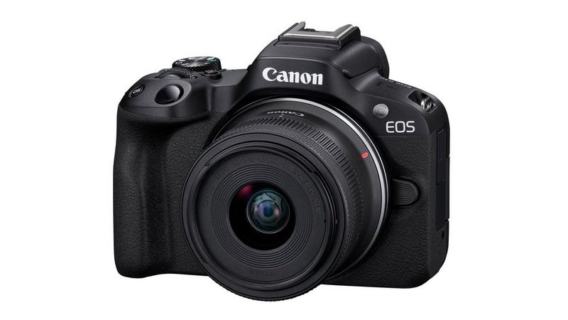 EOS R50 + RF-S 18-45mm Black