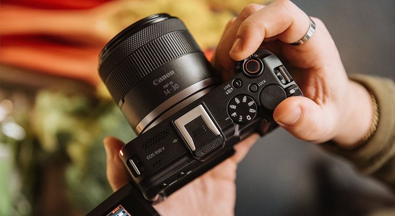 La fotocamera e gli obiettivi Canon ideali per YouTube