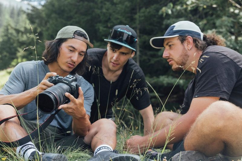 Canon EOS R6 Mark II - EOS R6 ed EOS 6D Mark II a confronto