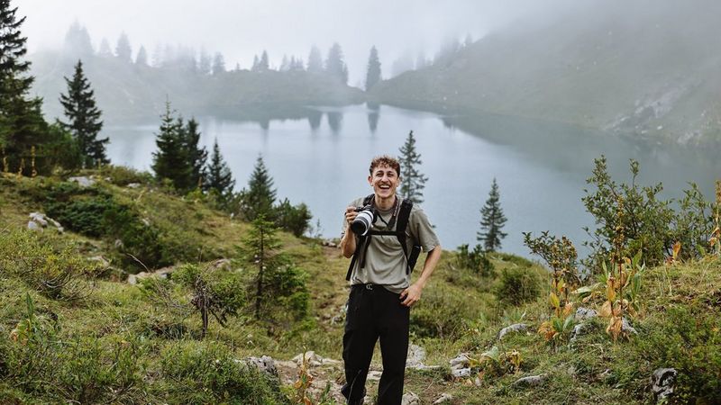 CanonEOSR6MarkIII in den Händen von Profis