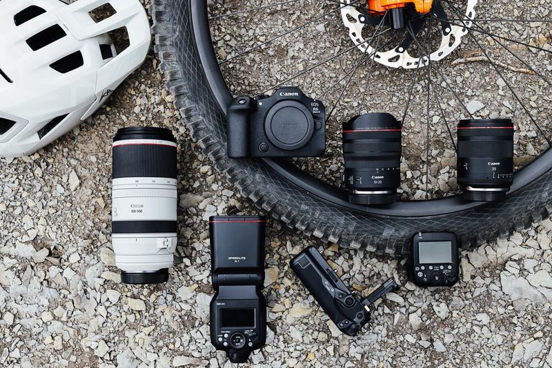 OBIETTIVI E ACCESSORI EOS R