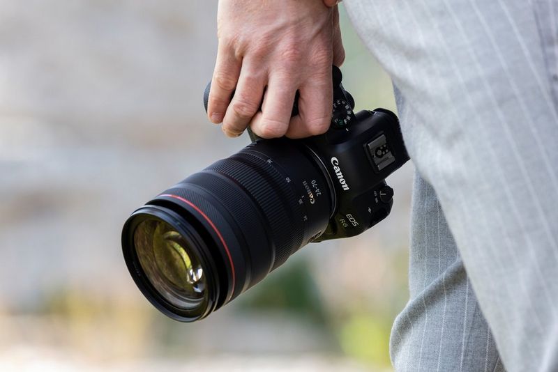Canon EOS R5 alebo EOS R6–ktorý model je pre vás ten pravý?