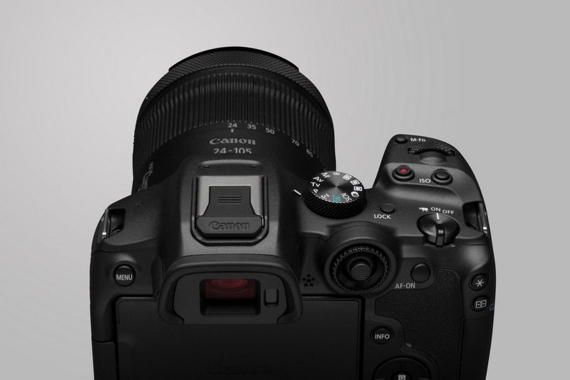 A Canon EOS R7 pictured from the back.