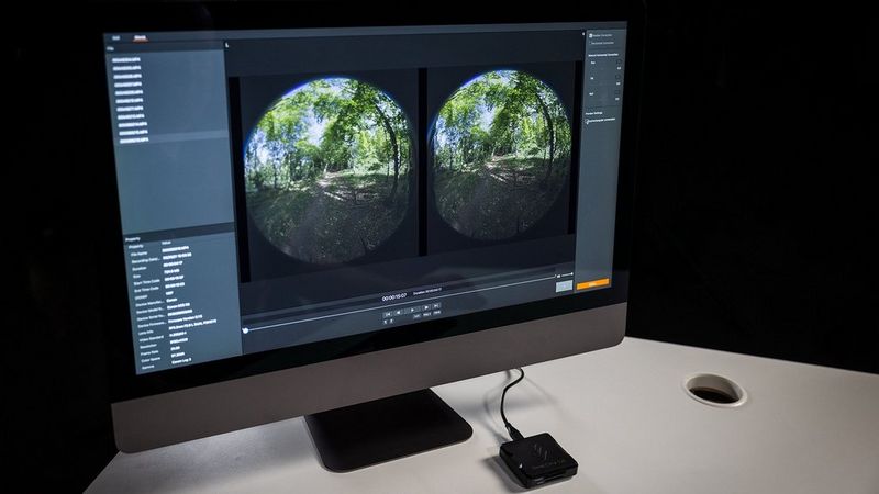 תוכנית השירות EOS VR