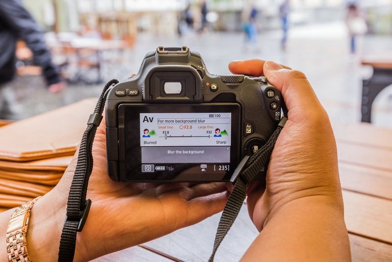 
       
       Una lezione di fotografia di qualità
     
     