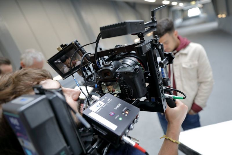 
       
       
       
       
       
       
       
       
       
       
       
       Scopri un 4K di qualità cinematografica
     
     
     
     
     
     
     
     
     
     
     
     