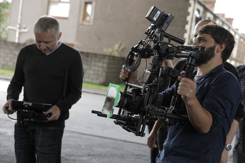 Capturing a pop video in movie and stills