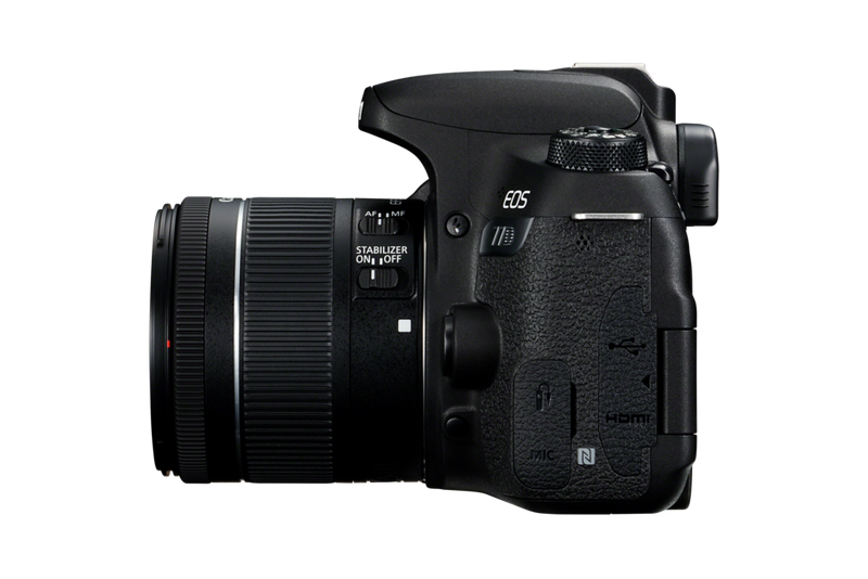 Canon EOS 77D