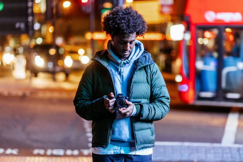 
       
       
     Découvrez toutes les caractéristiques du EOS M50
   
     
     