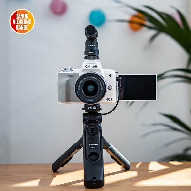 EOS M50