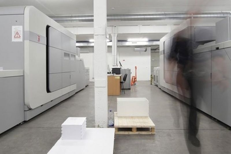 Book specialist makes digital vision reality with Canon
