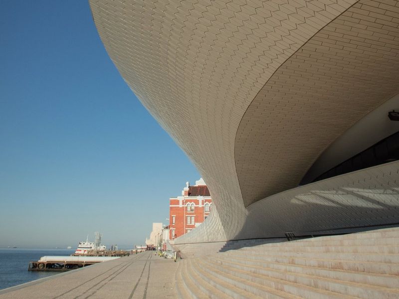  			#HiddenSpots 			  			 			 Guia de Lisboa 		