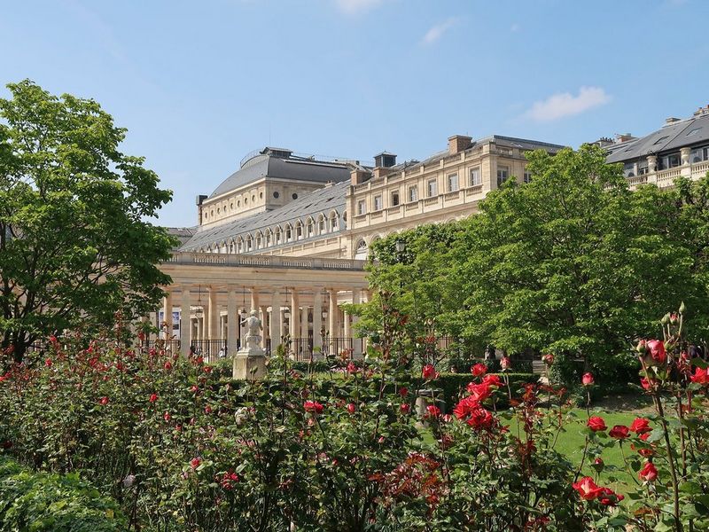  			#HiddenSpots 			  			 			 Guide de Paris 		