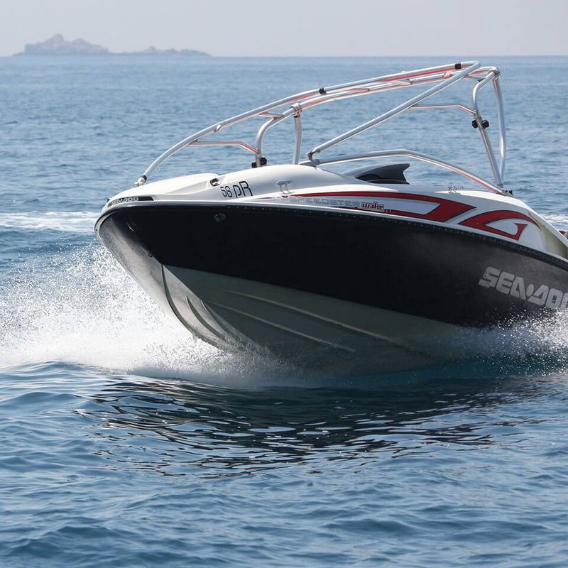 Get closer in superb quality 