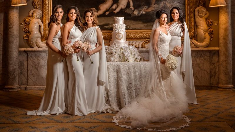 How to shoot standout group portraits