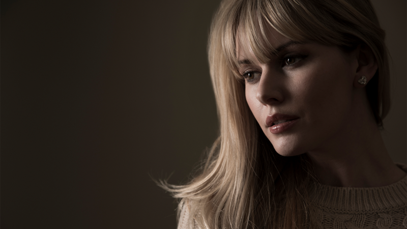 A low-key portrait of a woman, taken with Canon EOS 5D Mark IV. © James Paterson