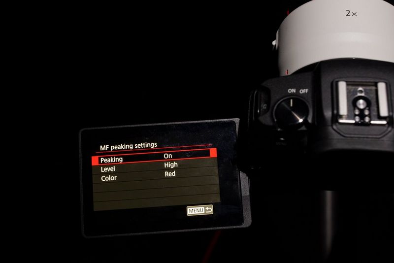 The screen of a Canon EOS RP showing peaking settings.