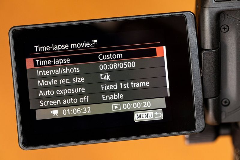 Zaslon s prilagođenim postavkama za videozapis s ubrzanim protokom vremena.