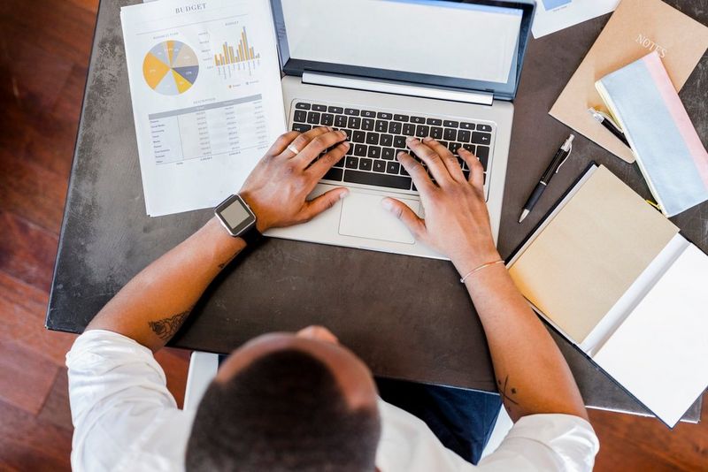 Vejledning: Sådan leverer man et sikkert digitalt arbejdsmiljø
