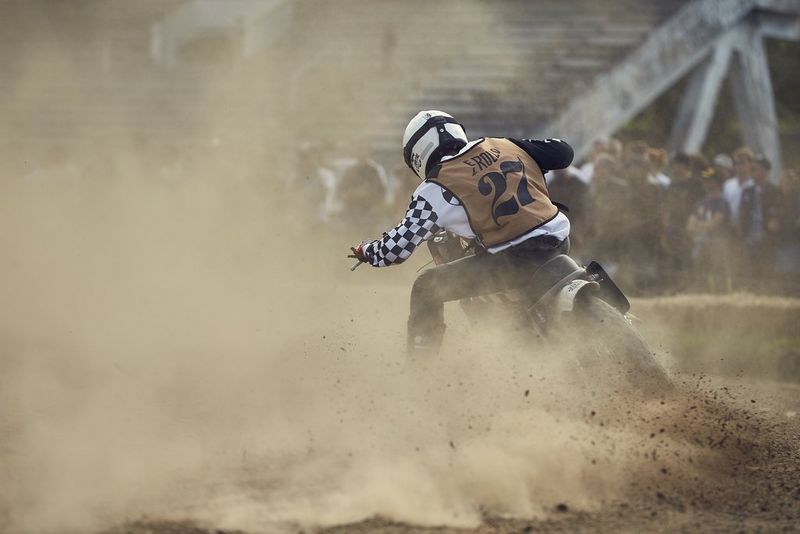 El Medio es la Lente