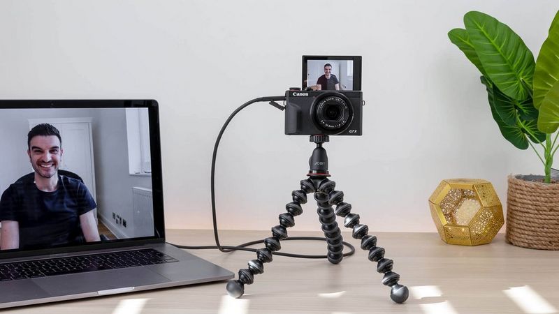 How to use your Canon camera as webcam!