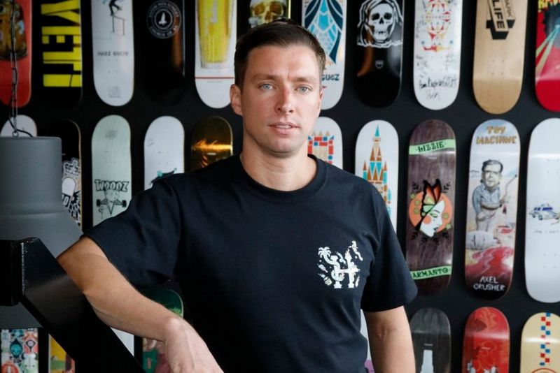 Custom printed skateboards: to conquer the halfpipe or hang on the wall
