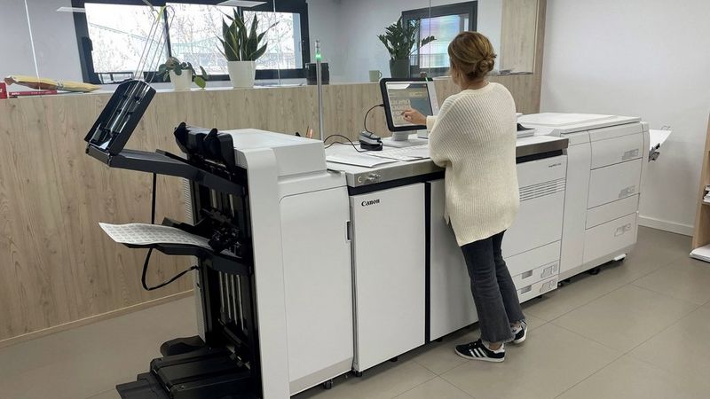 Imagen Canon Llunagraphics