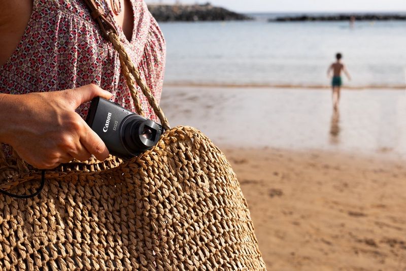 Tenký IXUS můžete mít stále ssebou