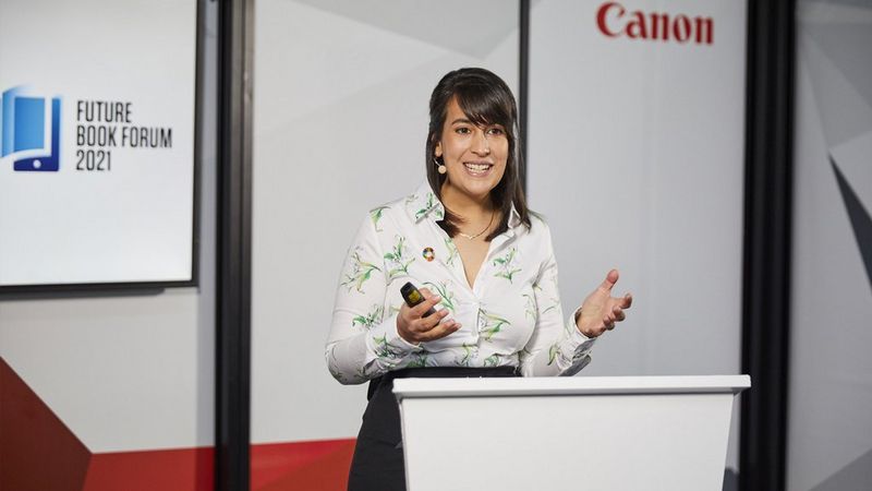 Speaker Jessica Lobo discusses the importance of sustainable production