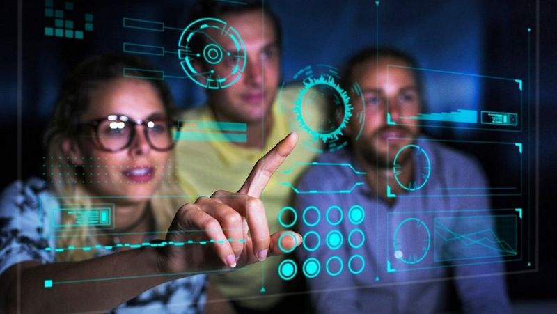 Analyze business weakness and solve them with tech