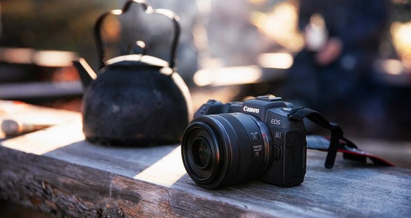 camera and a coffee pan