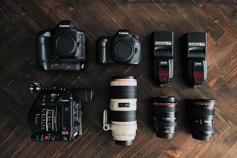 Visual Storytelling in Photojournalism: Techniques & Insights