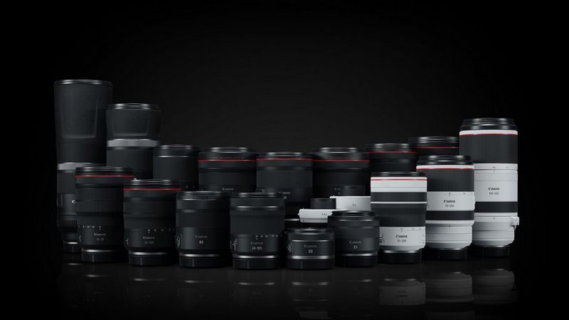 Objektivy pro fotoaparáty EOSR