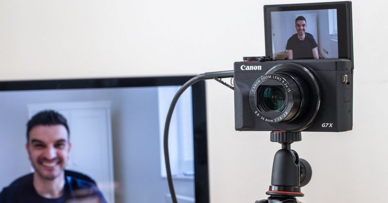 
       
       EOS Webcam Utility PRO
     
     