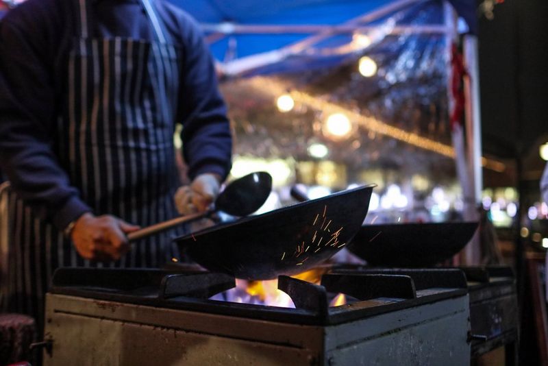 
       DSLR image quality from a mirrorless camera
     