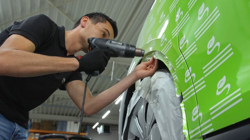 Ridefinire gli standard del car wrapping