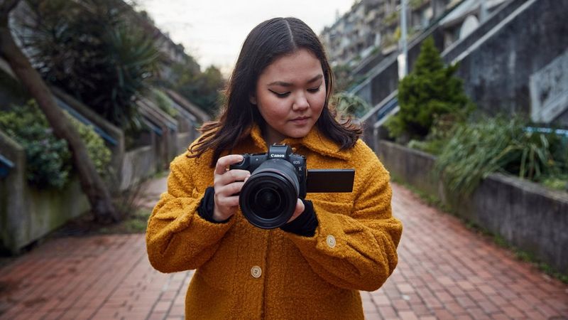 EOS R Mirrorless Cameras