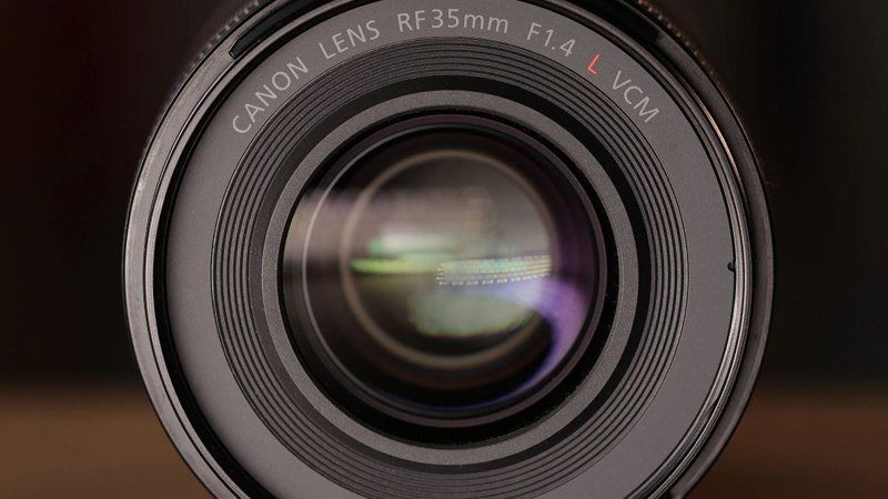 Czy Canon RF 35 1.4L VCM będzie świętym Graalem fotografów ślubnych?