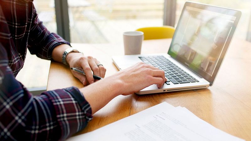 Viesti asiakkaalle monikanavaisesti