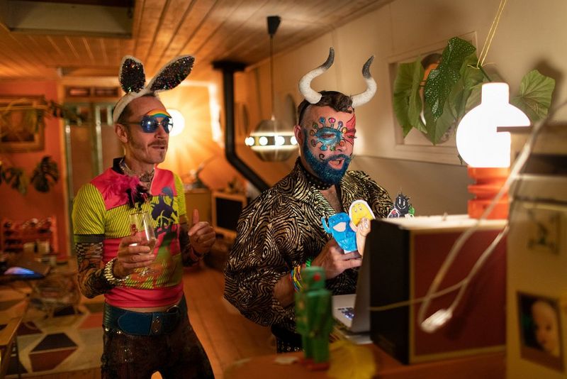 ‘Saturday Night Pandemic Style’ by Ilvy Njiokiktjien photograph showing no VI impairment simulation