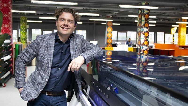 Inside De Resolutie facilities, printed on a Canon Colorado 1650