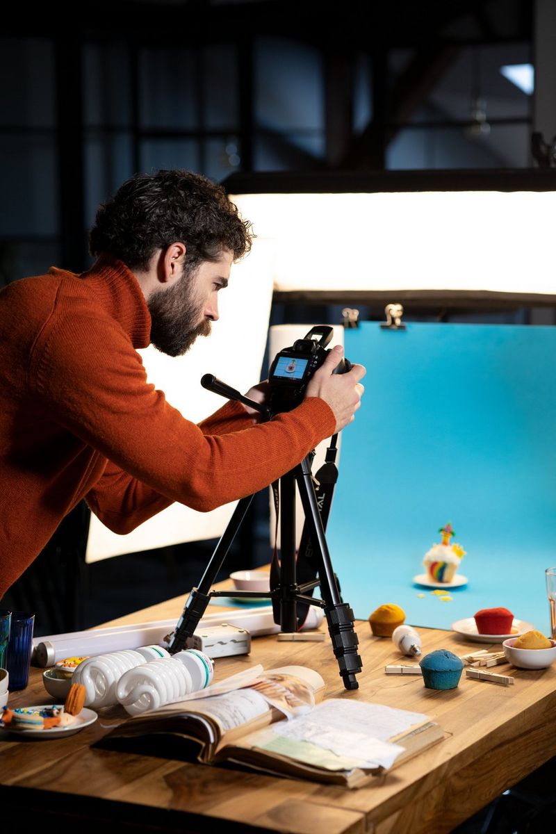 Canon este singura companie care îți oferă întreg fluxul de la aparat foto la fotografie la print.   Volume mari și standarde înalte. Canon Megatank PIXMA te ajută să imprimi fotografii minunate la costuri foarte mici. Restul depinde de tine.