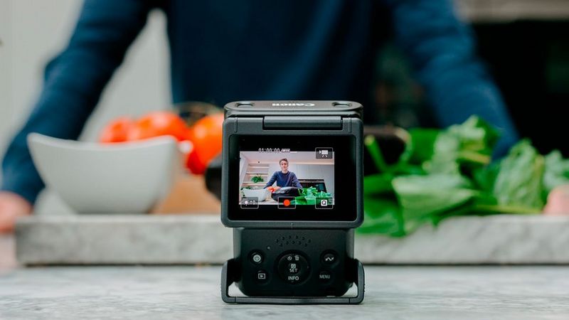 Powershot V10: distinguiti online