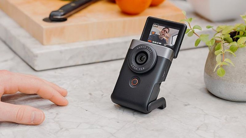 Samara-Silver-Lifestyle-chef-built-in-stand