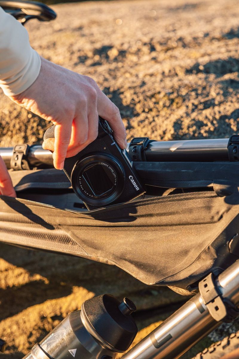 קומפקטית ופשוטה