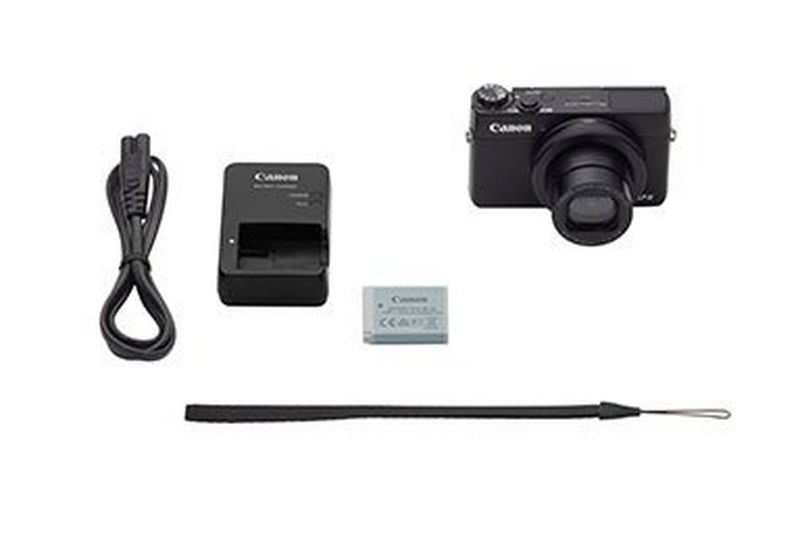 Kameras un papildaprīkojums