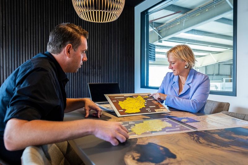 Printerior's Sander Verberk and Dedicon's Mariska Sturkenboom with tactile graphic