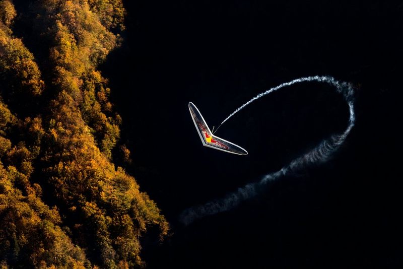 Slovenian hang glider Matjaž Klemenčič in flight.